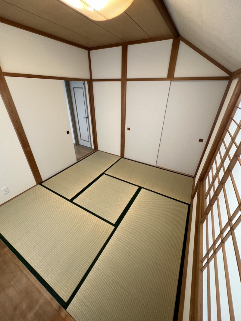 【世田谷区東玉川】和室から洋室へリフォーム｜子供部屋の内装変更工事の施工写真8